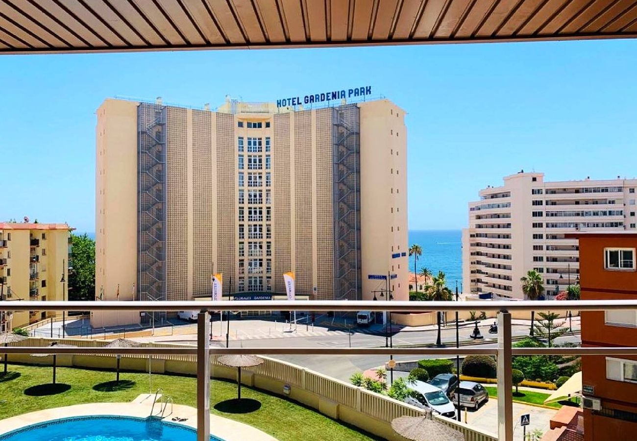 Apartamento en Fuengirola - 3 Dorm/Piscina/Parking privado/200m de la Playa 