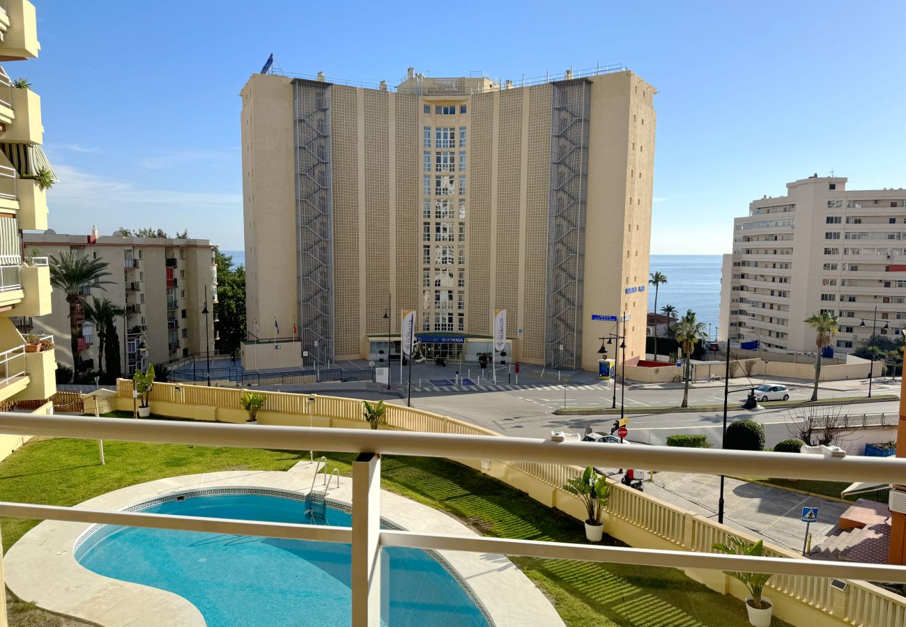 Apartamento en Fuengirola - 3 Dorm/Piscina/Parking privado/200m de la Playa 