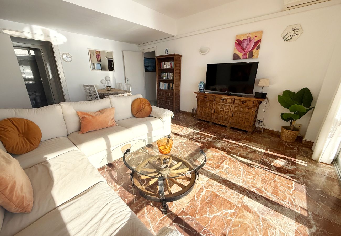 Apartamento en Fuengirola - -