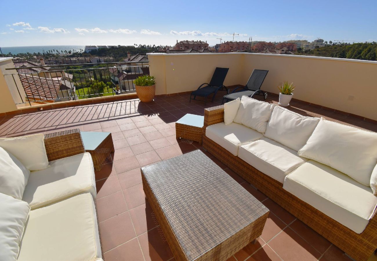 Apartamento en Mijas Costa - Atico con vistas preciosas del Mediterranean!