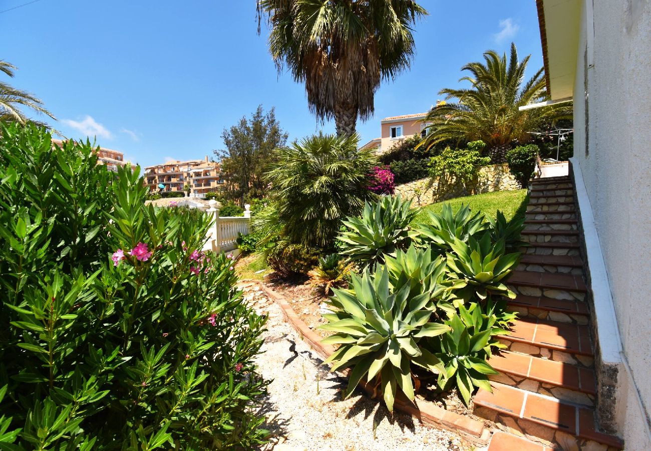 Villa en Fuengirola - Villa con piscina privado cerca de la playa de Fuengirola