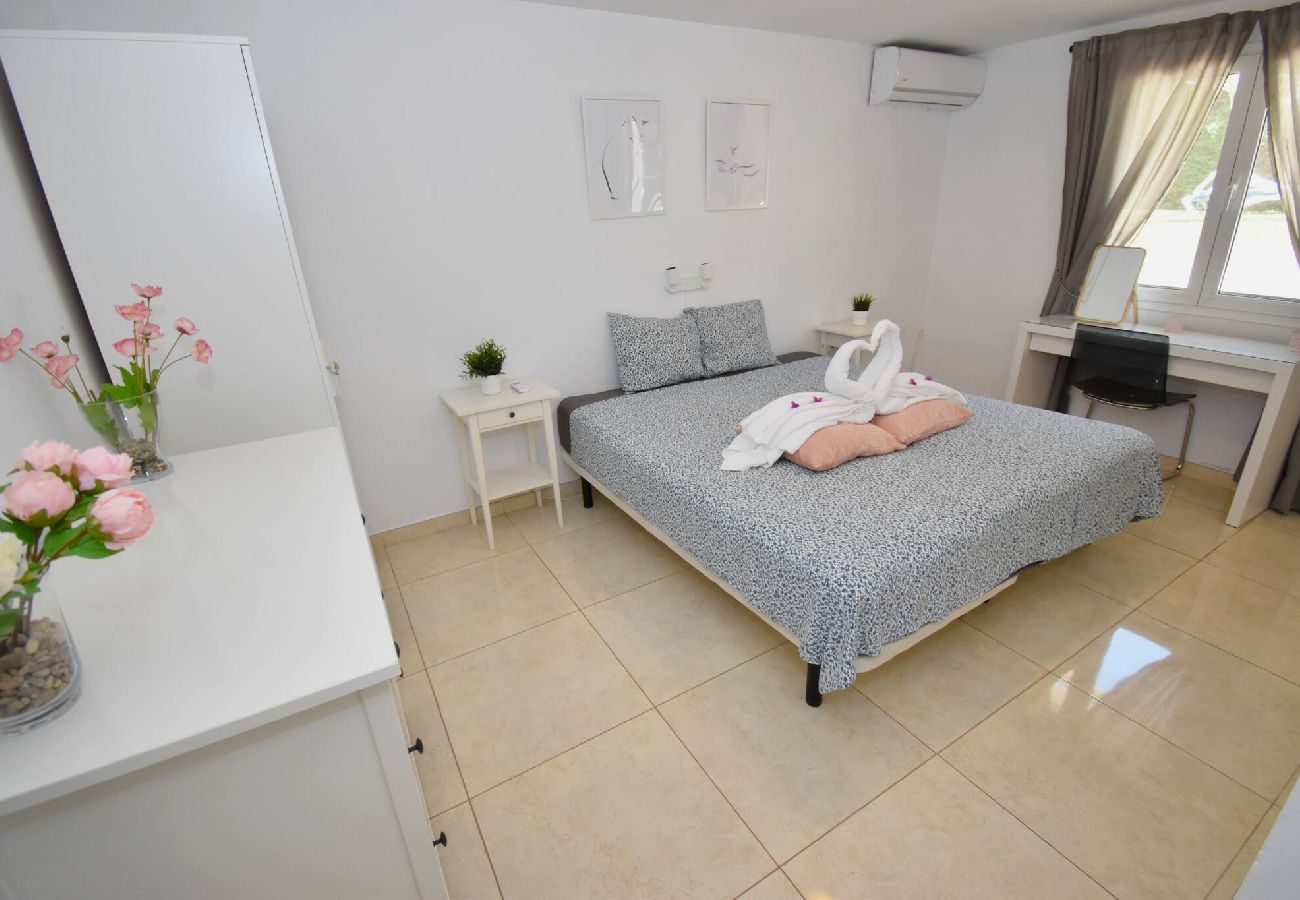 Villa en Fuengirola - Villa con piscina privado cerca de la playa de Fuengirola