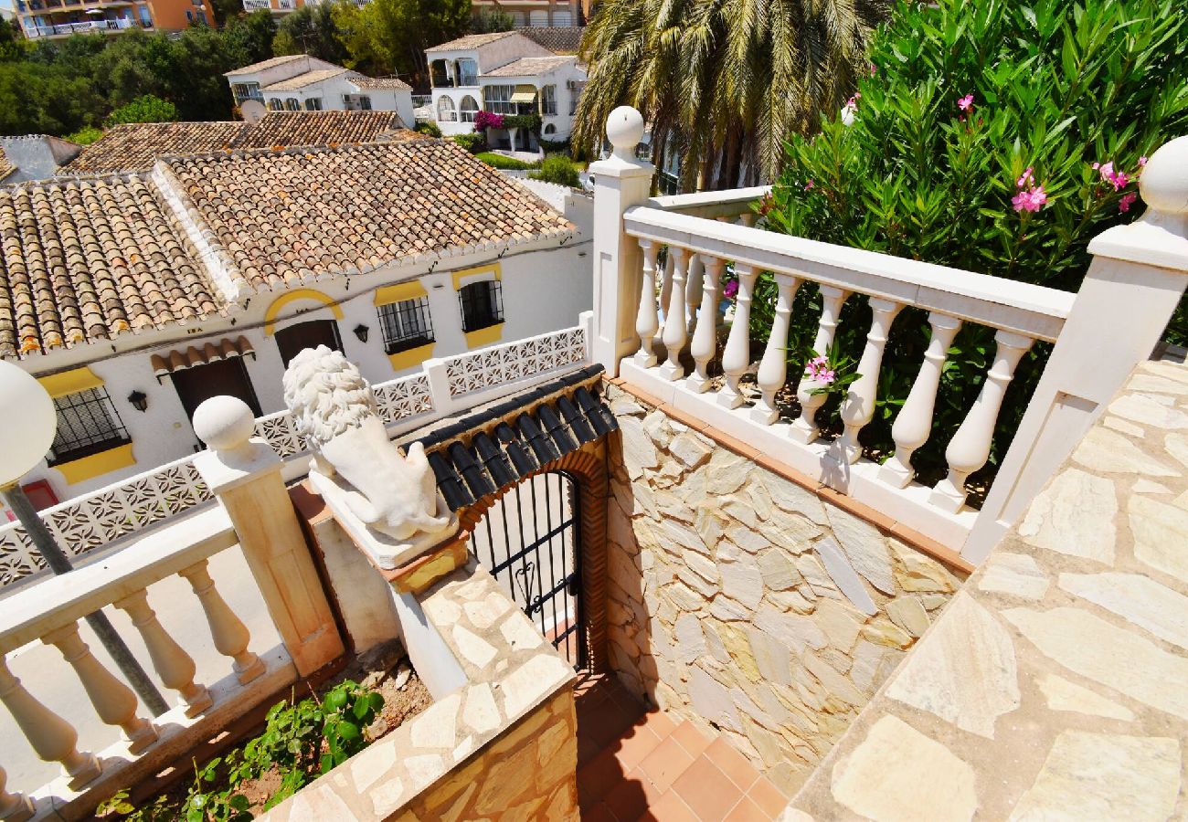 Villa en Fuengirola - Villa con piscina privado cerca de la playa de Fuengirola