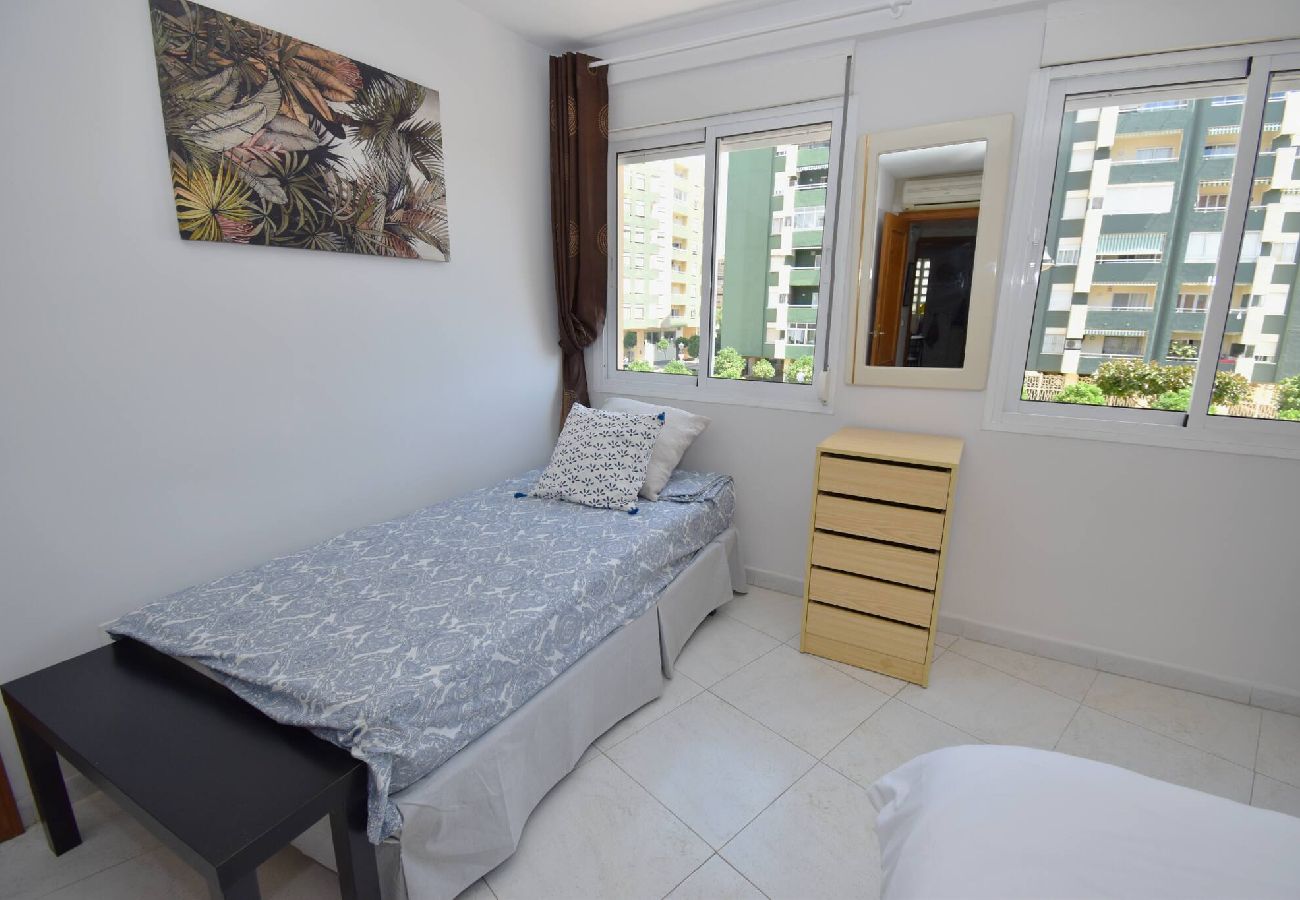 Apartamento en Fuengirola - Avenida Acapulco piso de 2 dormitorios Los Boliches