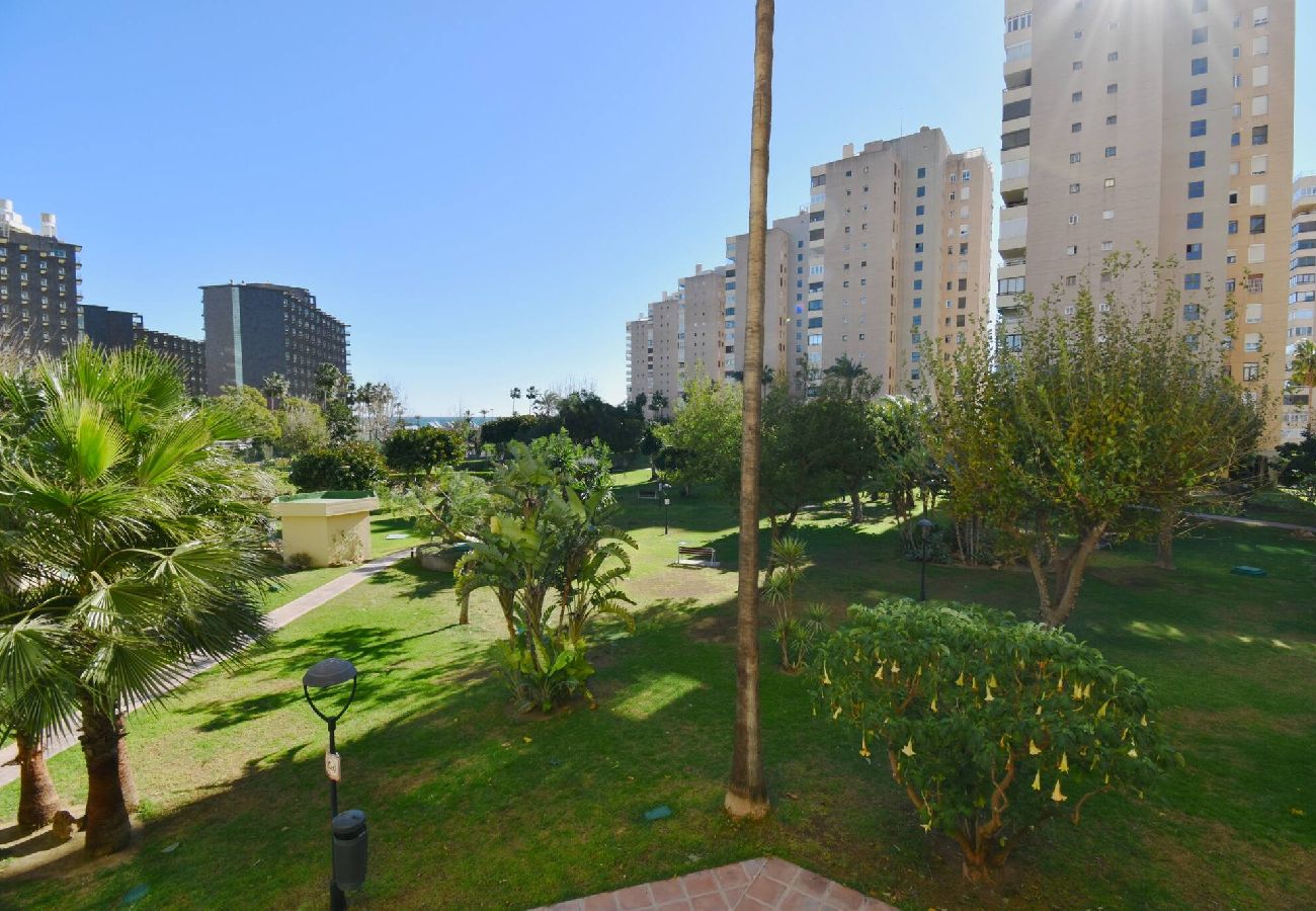 Apartamento en Torremolinos - Playamar Torre 9 al lado de la playa de Torremolinos!