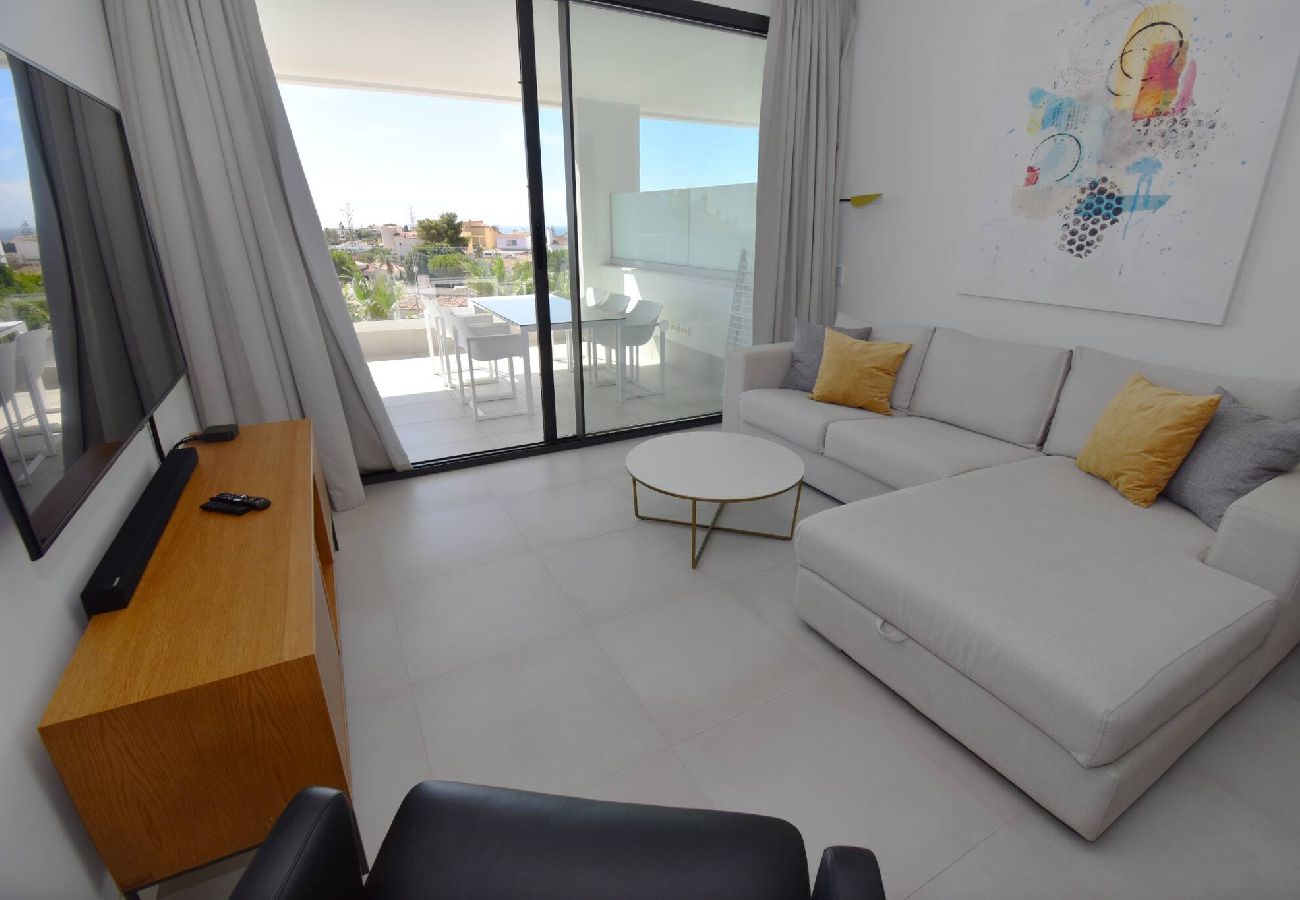 Apartamento en Mijas Costa - Piso moderno con piscina privada de inmersion en la terraza!