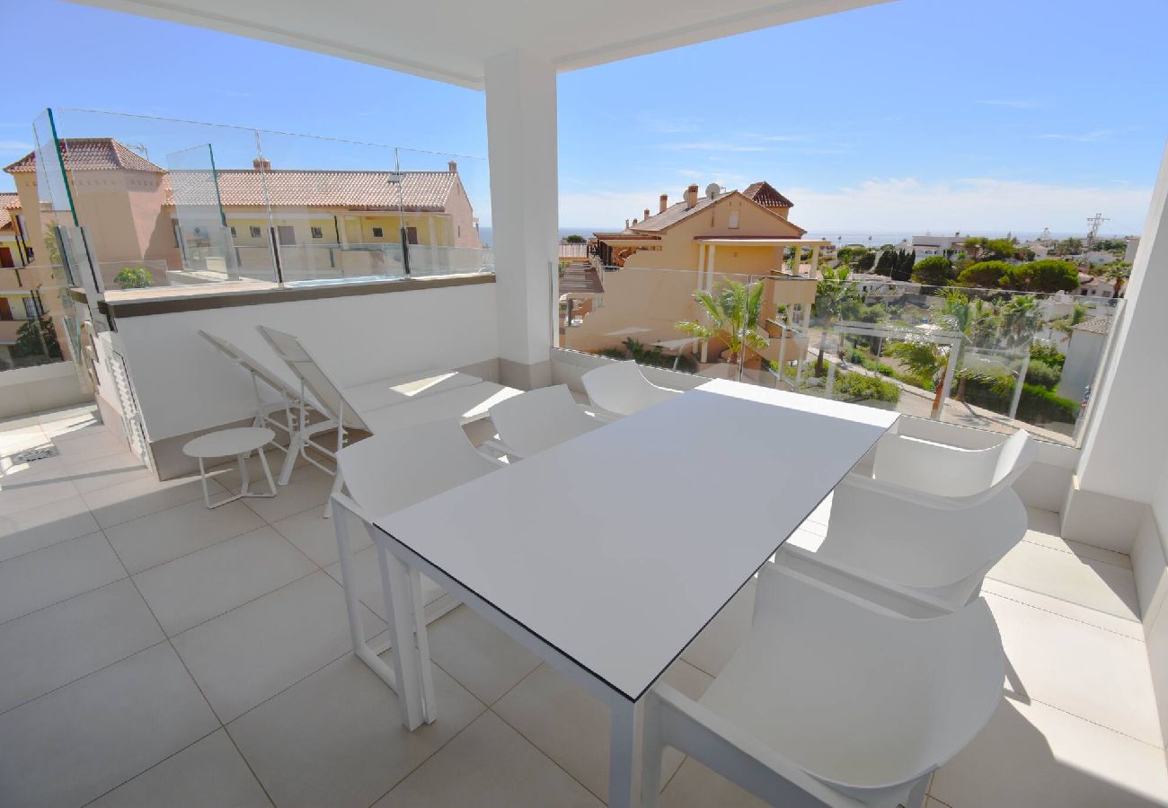 Apartamento en Mijas Costa - Piso moderno con piscina privada de inmersion en la terraza!