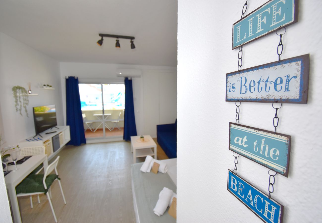 Estudio en Benalmádena - ¡Estudio en Benal Beach con vistas de las piscinas!