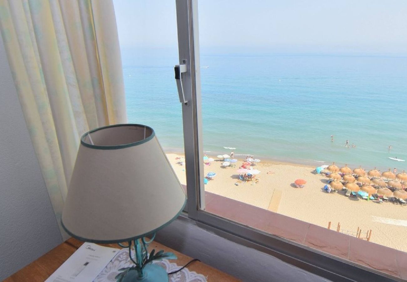 Apartment in Fuengirola - Fuengirola Beachfront 2 bedroom apartment Olimpo 3 