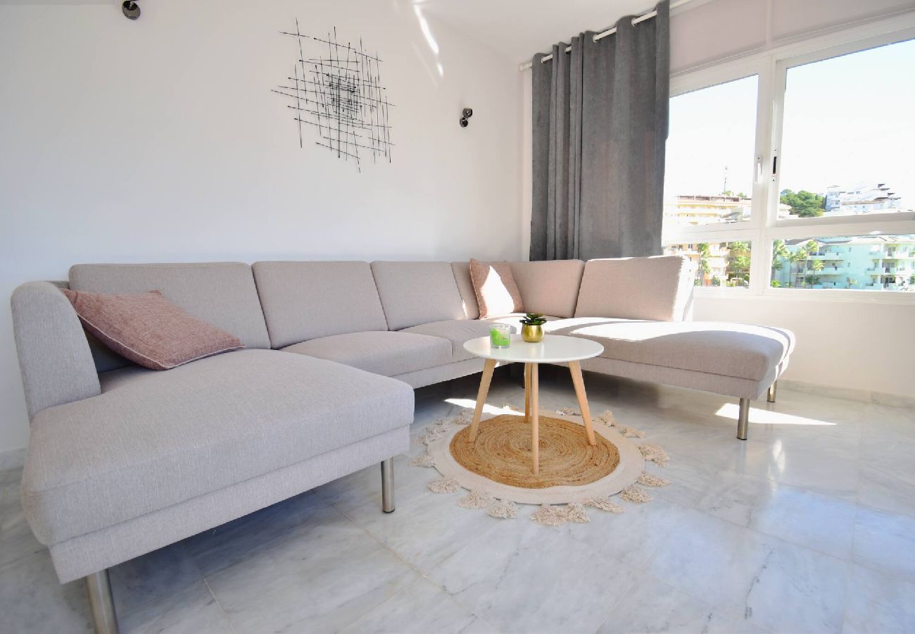 Apartment in Mijas Costa - Penthouse duplex frontline golf with sea views 