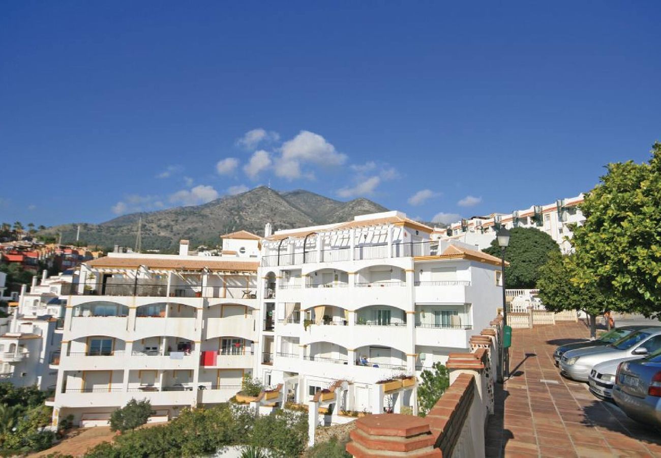 Apartment in Benalmádena - Beautiful Mediterranean views, close to the beach! 