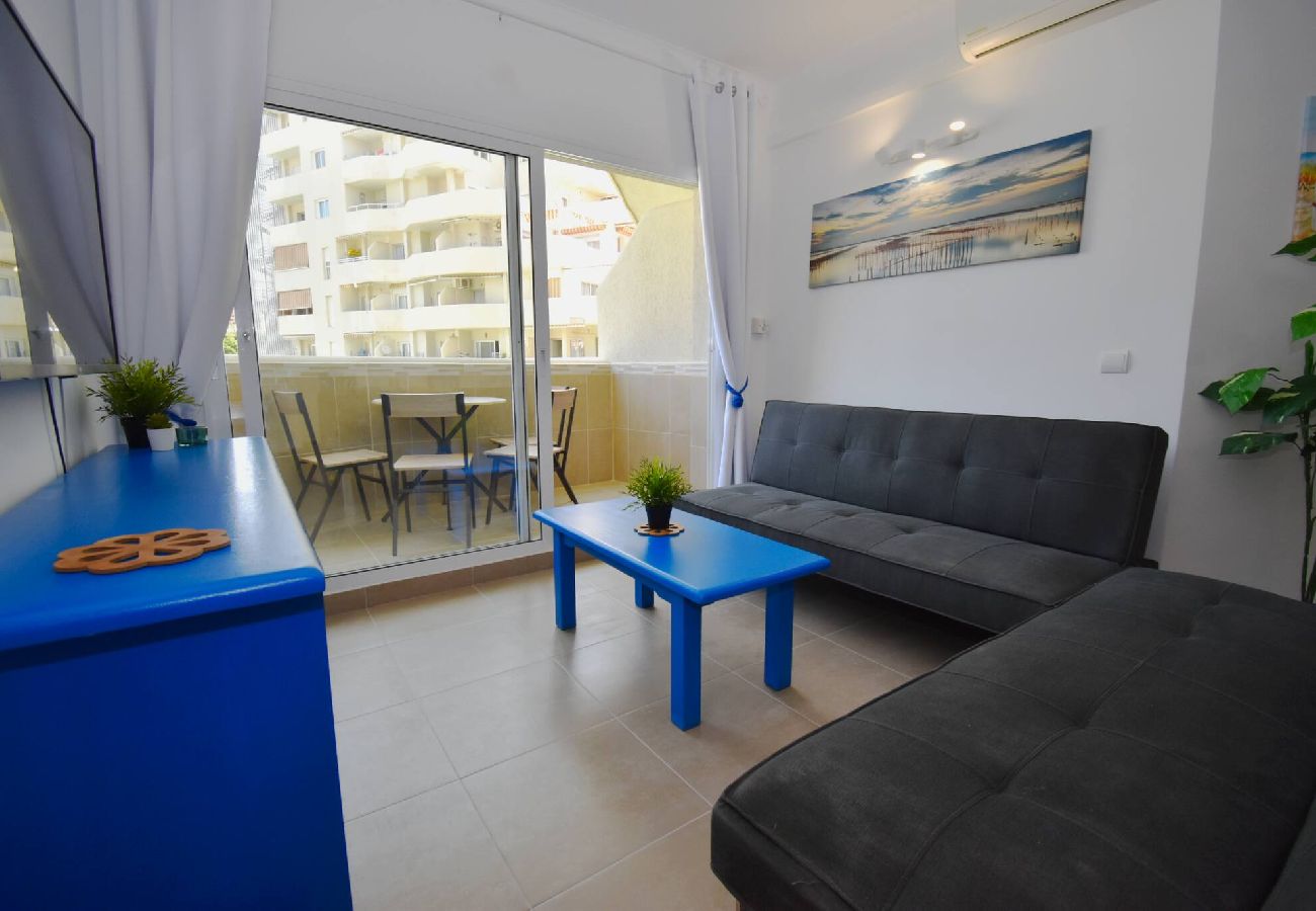 Apartment in Benalmádena - Spacious 1bedroom in Benal Beach 