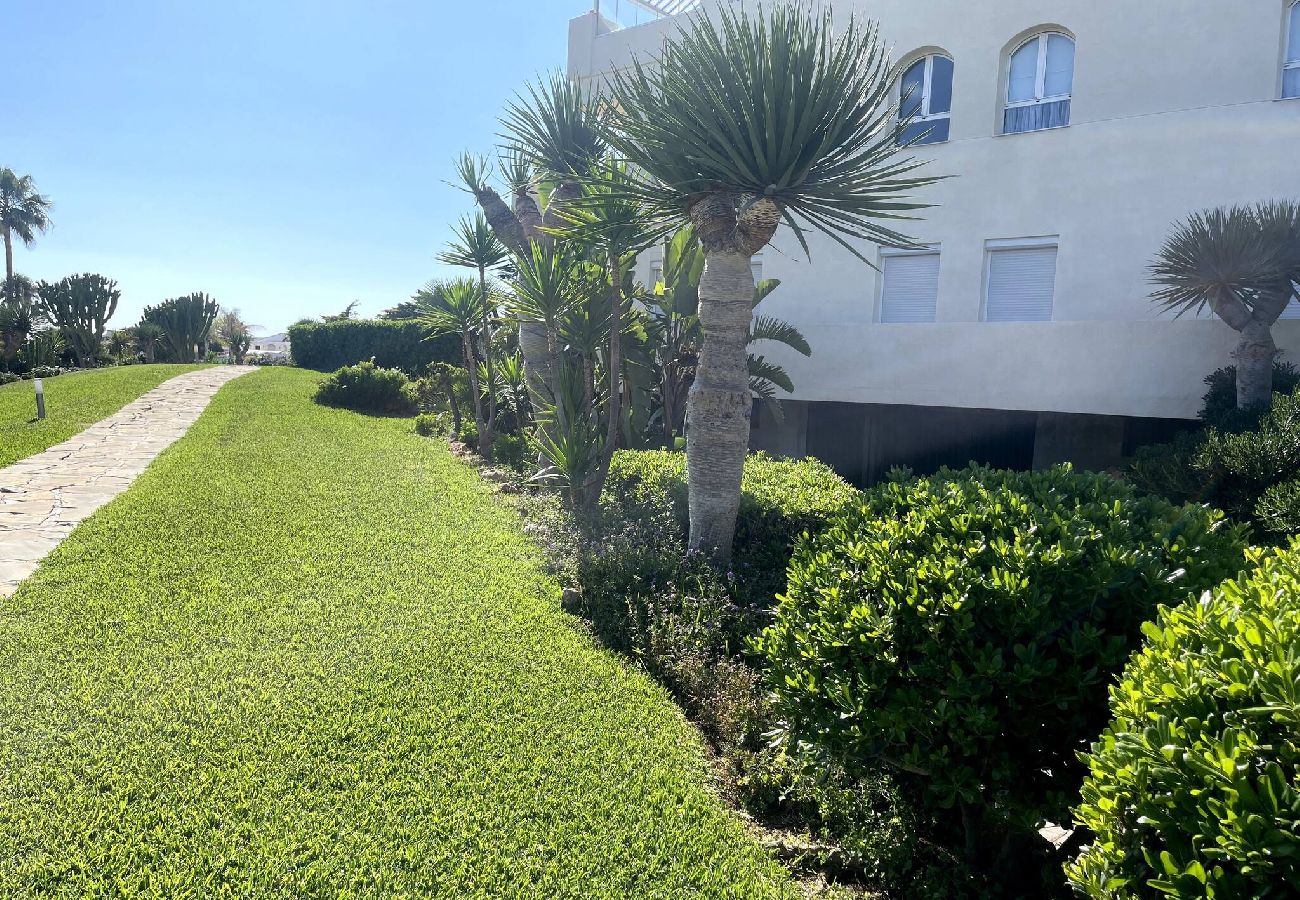 Apartment in Mijas Costa - Stunning SW facing sea views & lovely pools